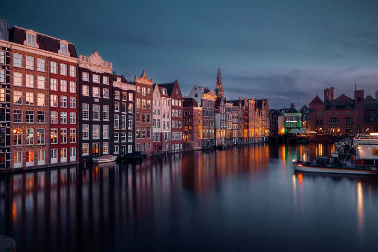 Explore this stunning city in the soft evening light