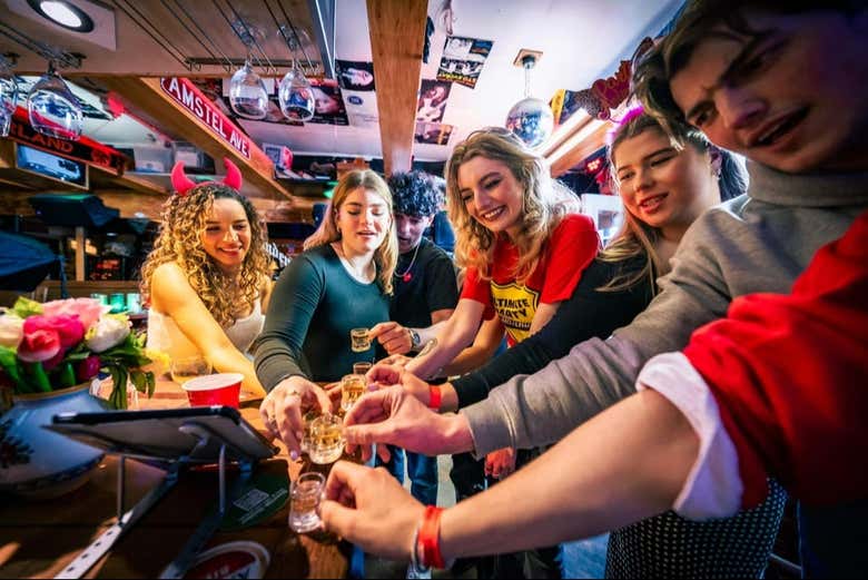 Shots dans un bar d'Amsterdam