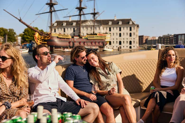 Disfrutando del paseo en barca