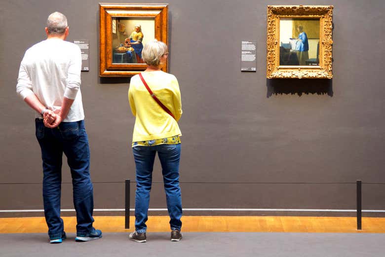 Admirando A Leiteira de Veermer no Rijksmuseum