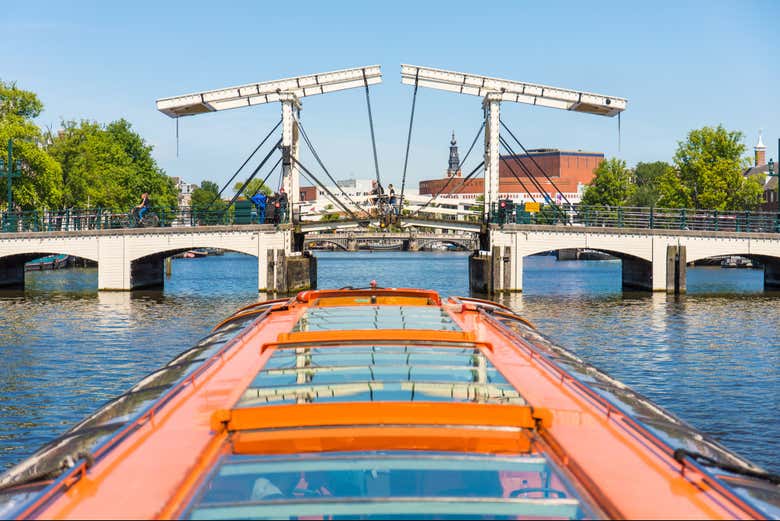 Una crociera sul canali di Amsterdam