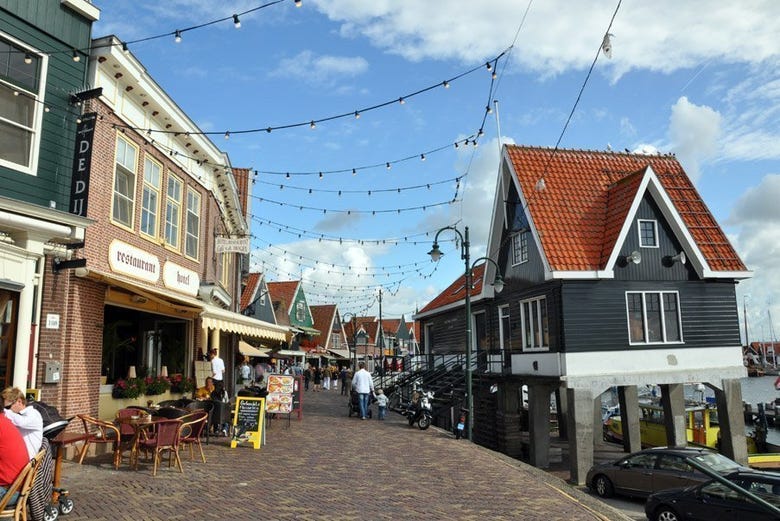 Promenade maritime de Volendam