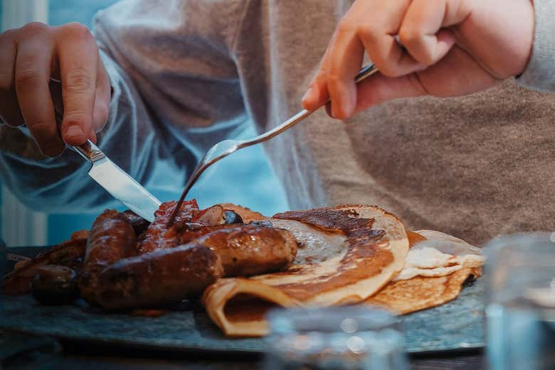 A punto de degustar un auténtico pancake holandés