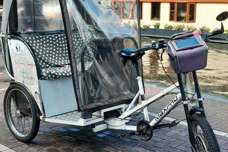 Recorreremos Ámsterdam en un vehículo ecológico