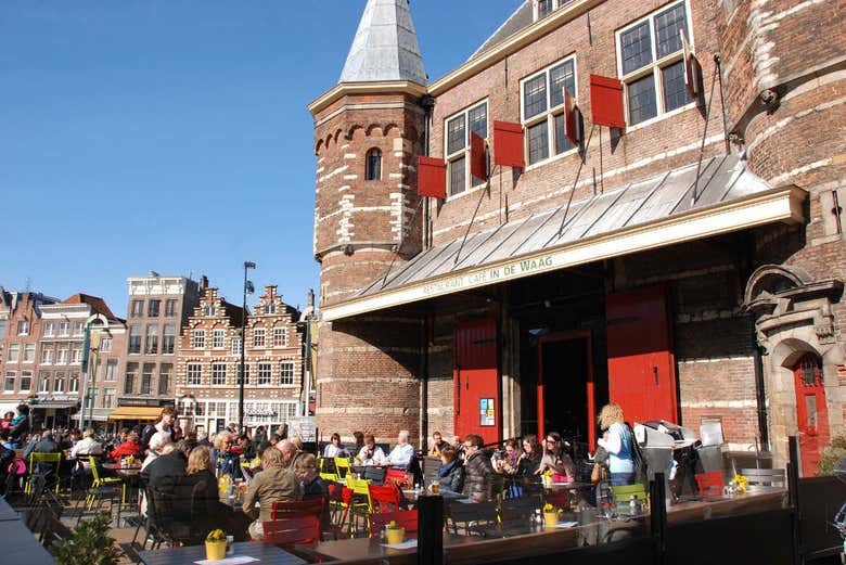 Waag, puerta de acceso a la ciudad de Ámstedam
