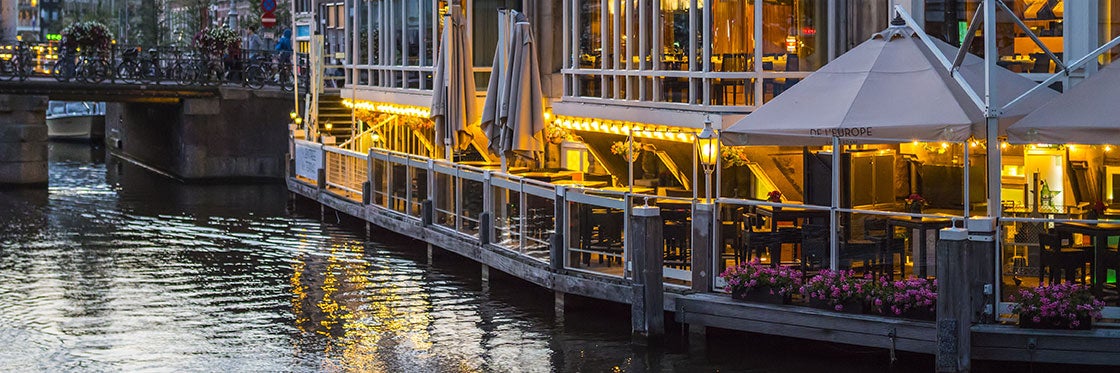 11 restaurantes dónde comer en Ámsterdam bueno y bien ⭐️