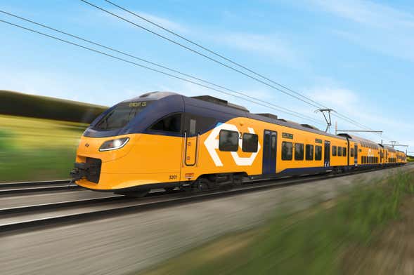 Tren entre el aeropuerto de Schiphol y Ámsterdam