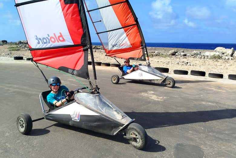 Manejando los blokarts en el norte de Bonaire
