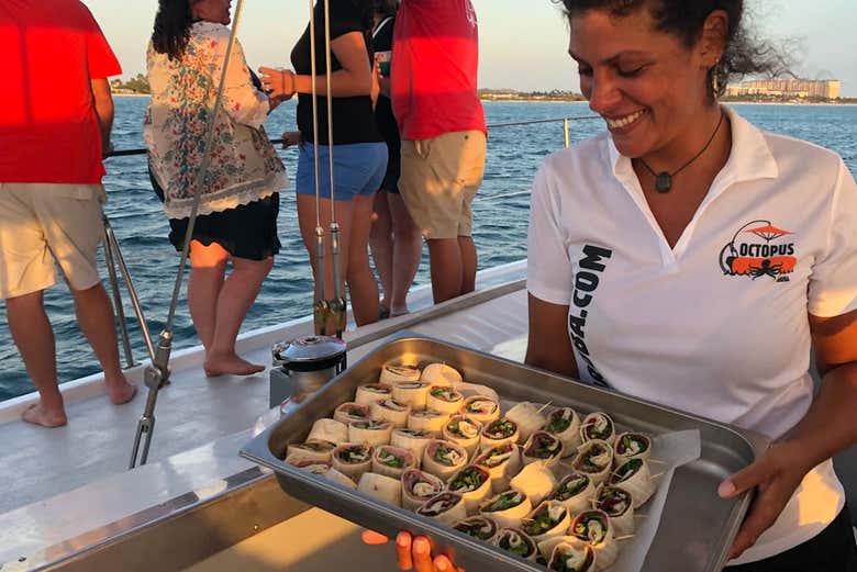 Stuzzichini a bordo del catamarano