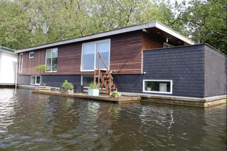 Veremos diferentes casas flotantes