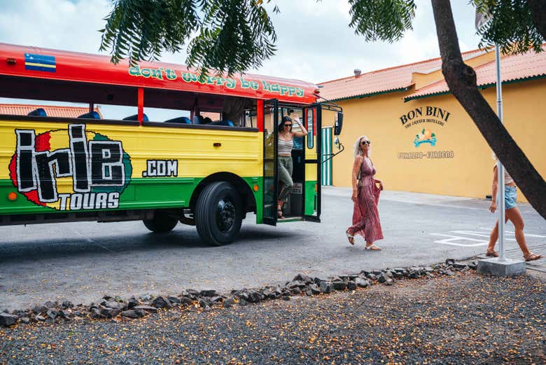 Visitaremos Chobolobo para conocer el licor nacional