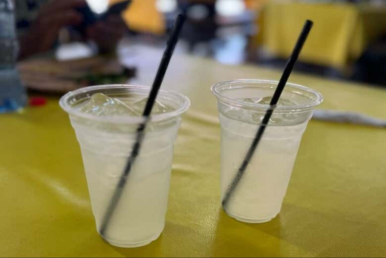 Zumo de limón típico de Willemstad