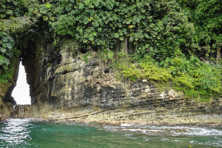 Les grandes parois de l'Isla Pájaros