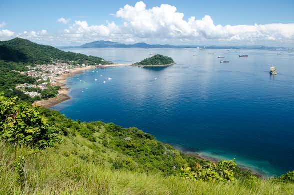 Excursión a la isla de Taboga en catamarán