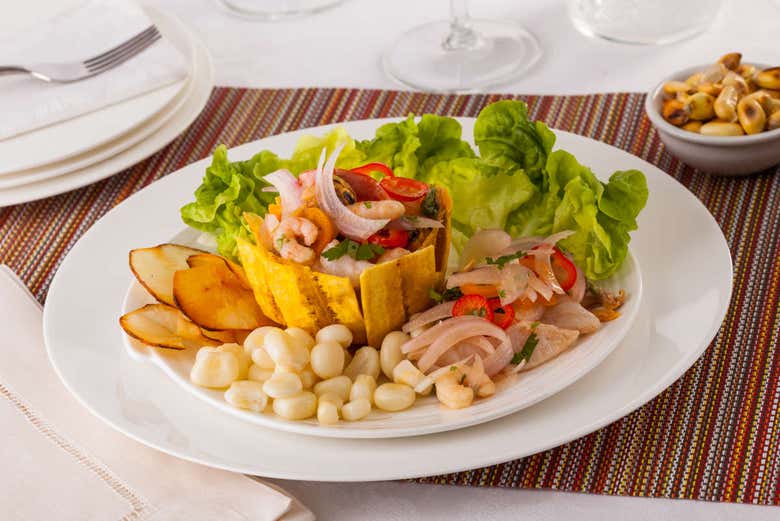 Ensalada de marisco típica de Panamá