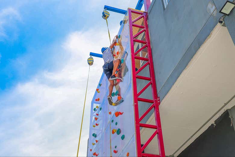 Go climbing at POIN