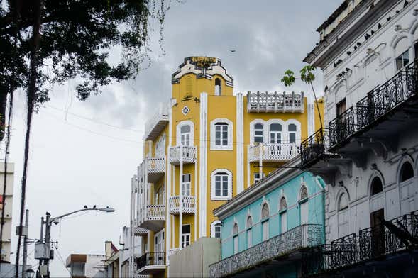 Tour del quartiere di Santa Ana