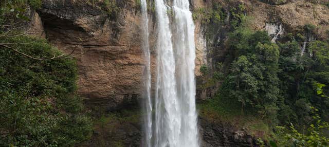 Kiki Waterfall Day Trip