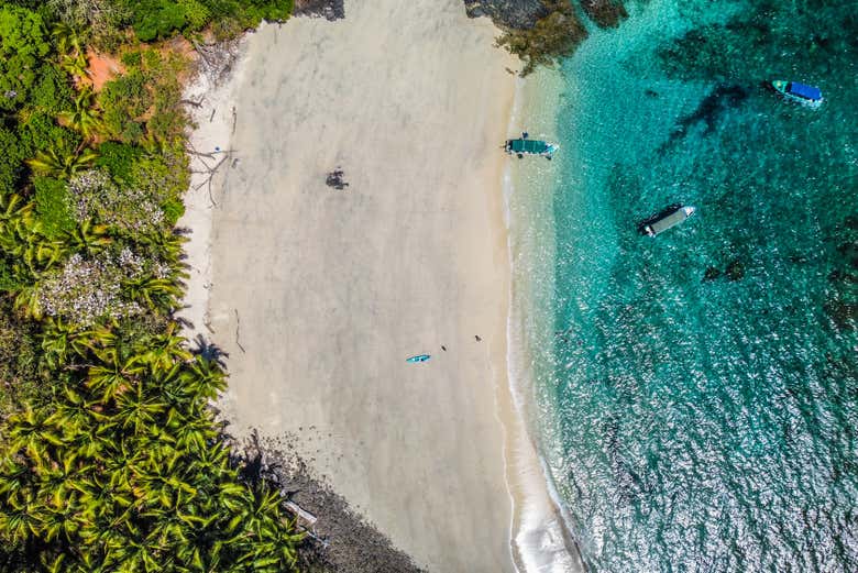 Vista de dron de una de las playas del golfo de Chiriquí