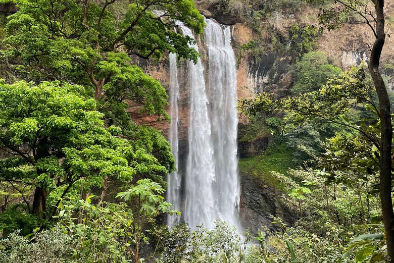 La majestuosidad de la cascada Kiki