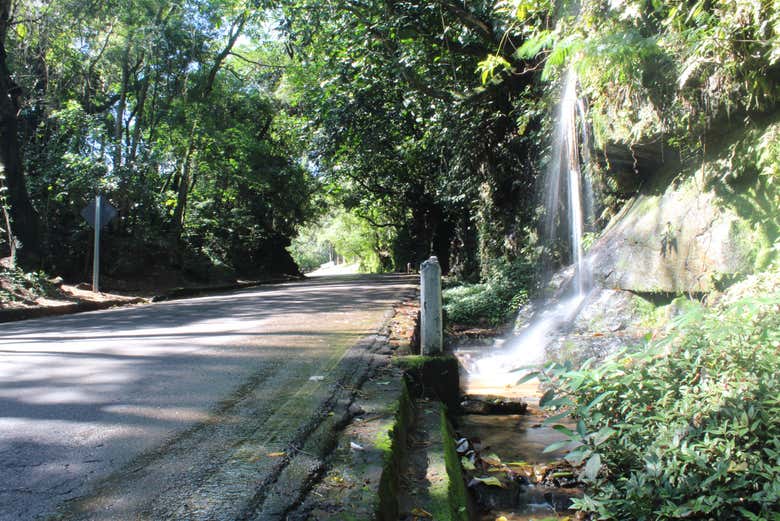 Carretera en dirección a Mbatoví