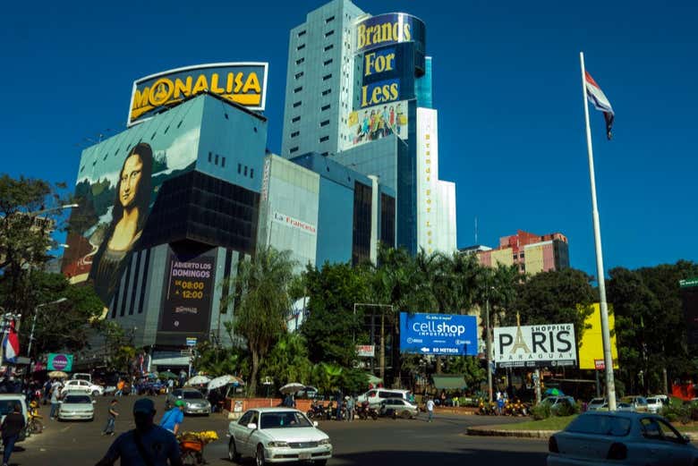 Tiendas en Ciudad del Este