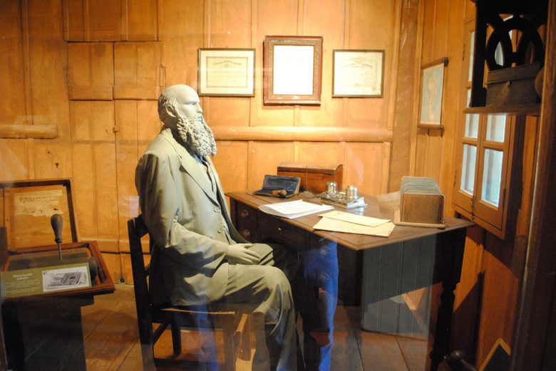 Monumento Científico Moisés Bertoni