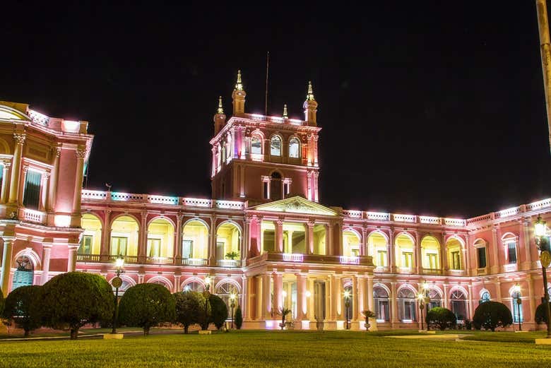 Palacio de Gobierno de noche