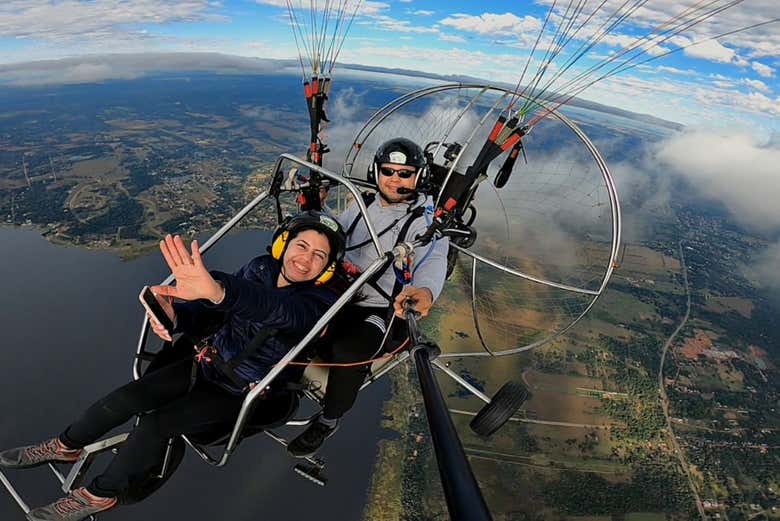 Vuelo en parapente por Itauguá
