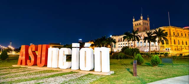 Tour noturno por Assunção