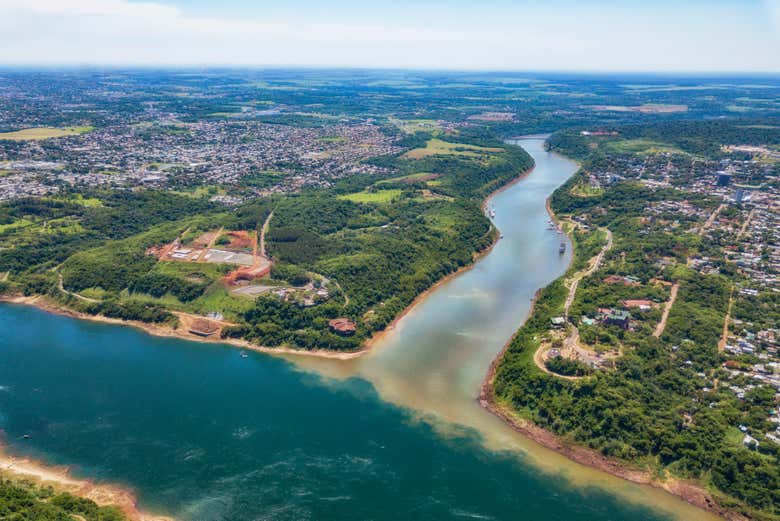 Puerto Iguazú si trova sul triplice confine fluviale