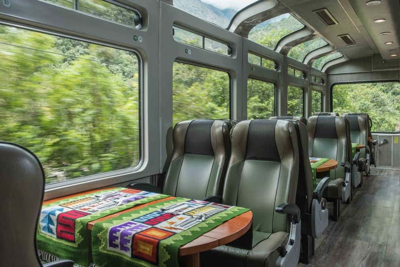 Travelling to Ollantaytambo