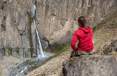 Excursión a las cataratas de Capua y aguas termales de Yura