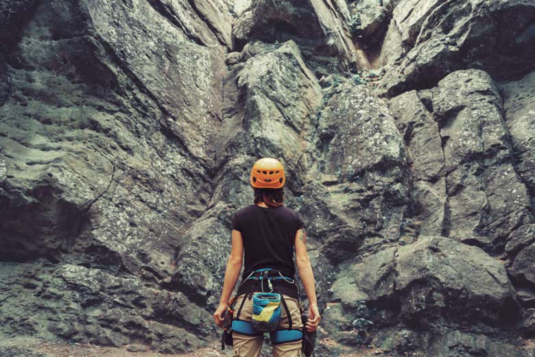 Disfrutando de la actividad de escalada
