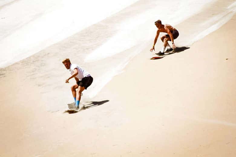 Sandboard no deserto de La Joya