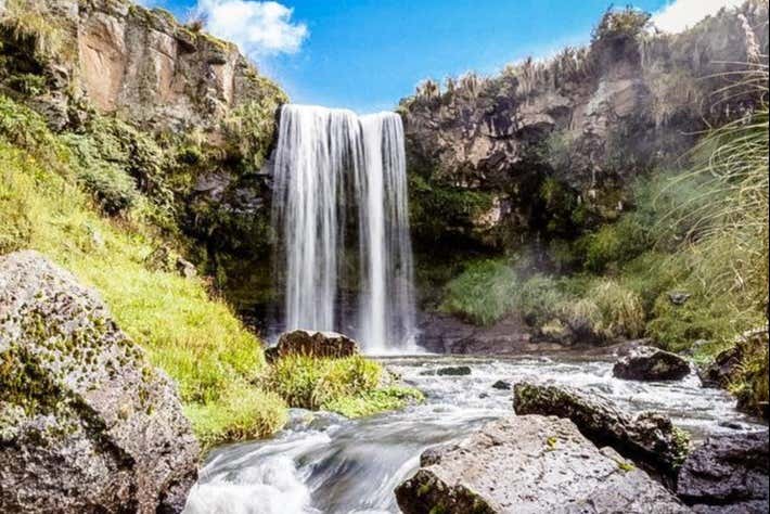 Pumapaqcha Waterfall