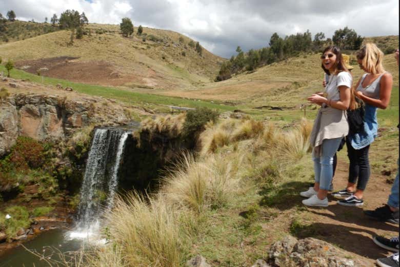 Hiking to the Cangallo Falls