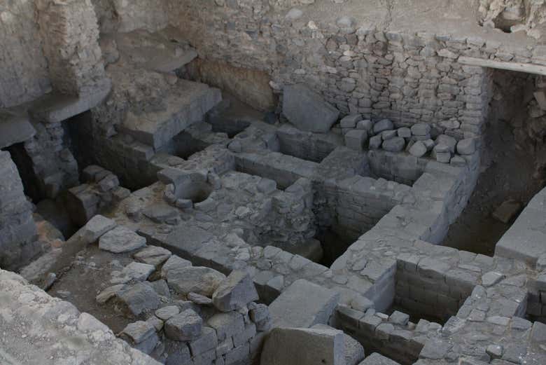 Scavi del sito archeologico Wari