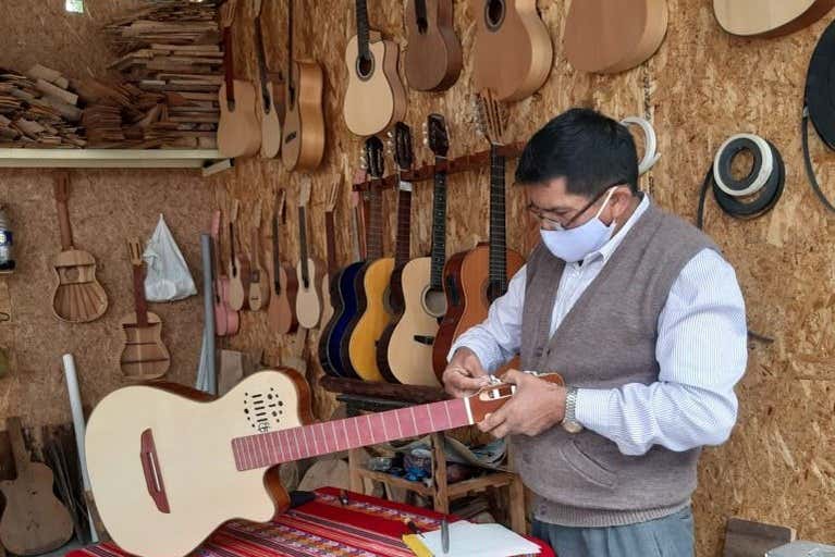 Taller de artesanía en Namora