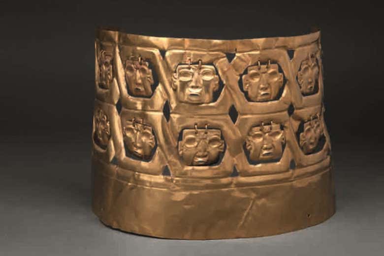 Corona de las 14 caras