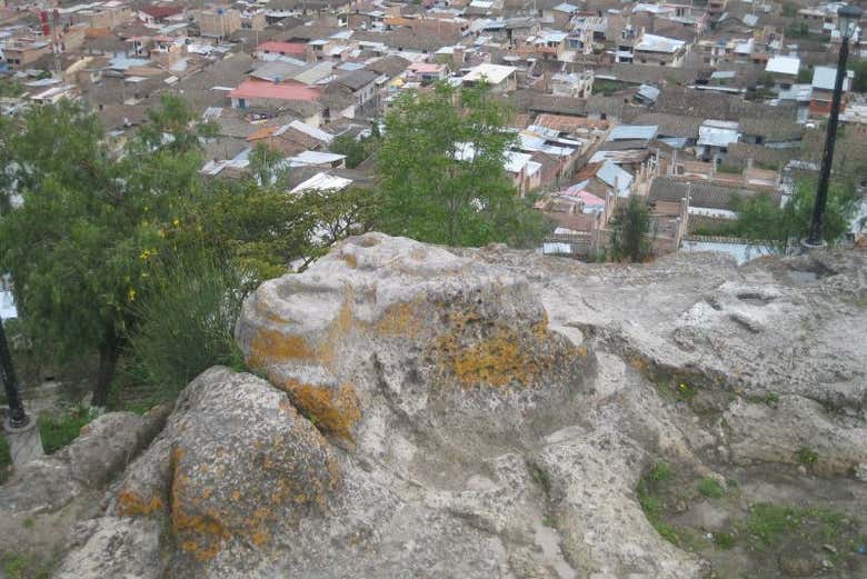 Silla del Inca en la colina de Santa Apolonia
