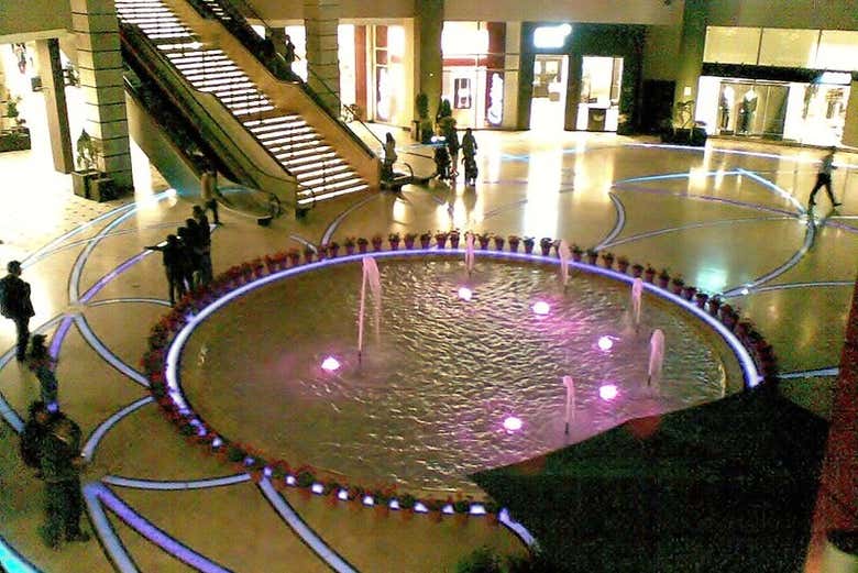 Lit up fountain at Jockey Plaza