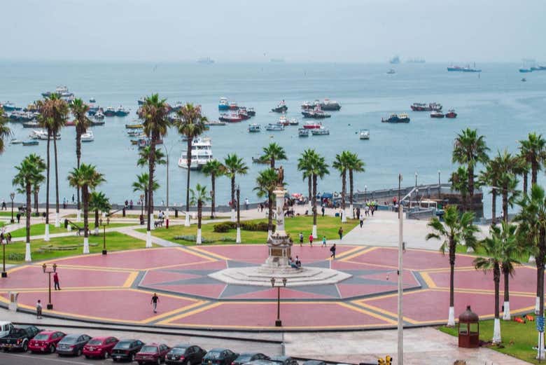 Plaza Grau