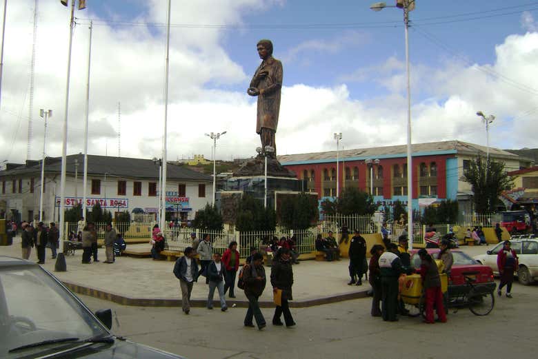 Monumento a Daniel Alcides Carrión