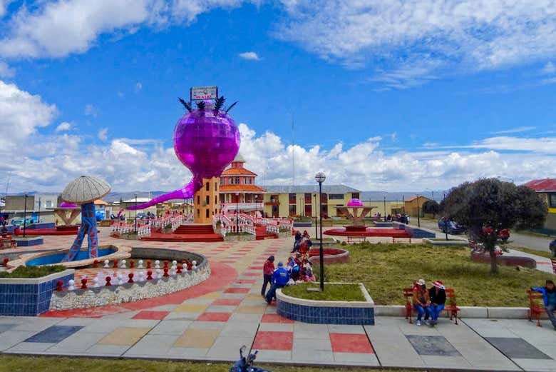 Praça de Macas em Huayre