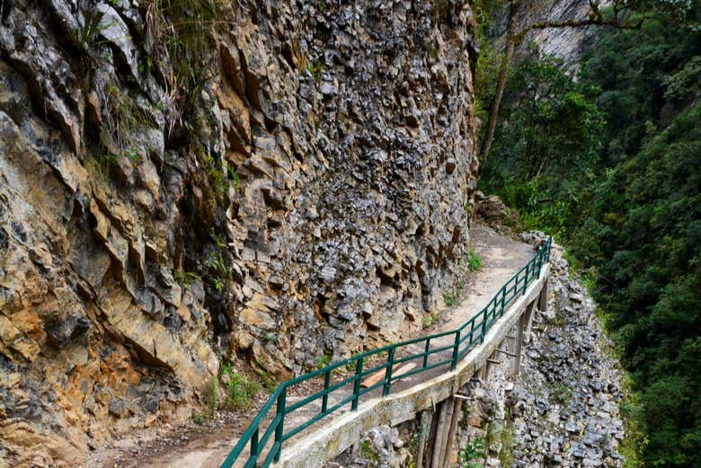 Ruta hacia la catarata Yumbilla
