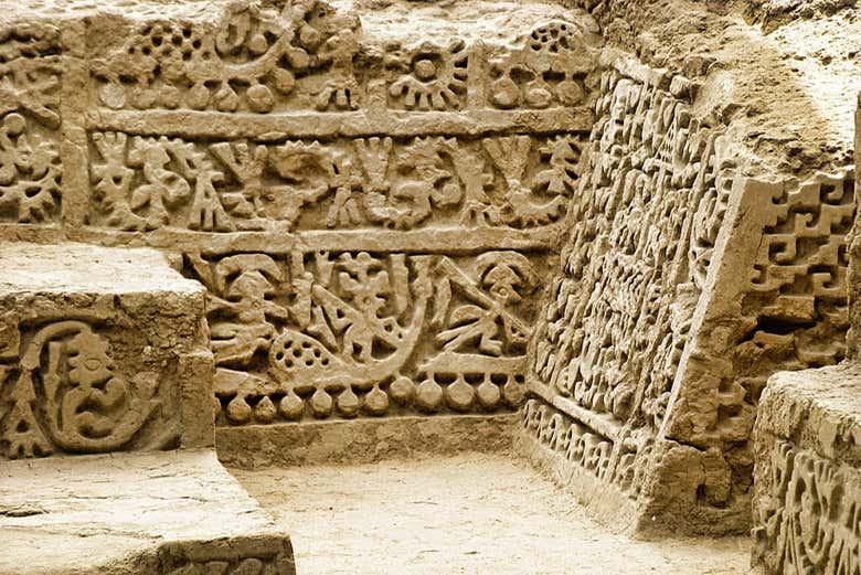 Decorations on the walls at the Túcume Pyramids