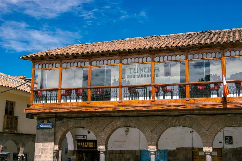 Varanda do restaurante Tunupa na Plaza de Armas