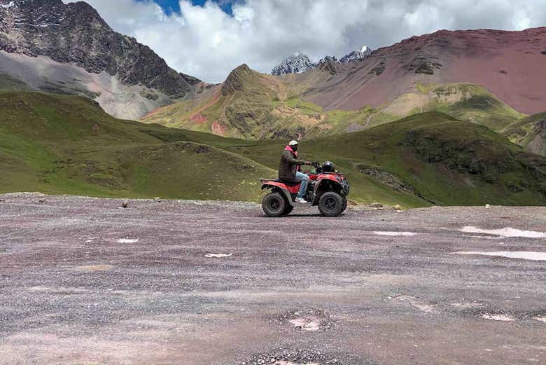 Conduciendo el quad