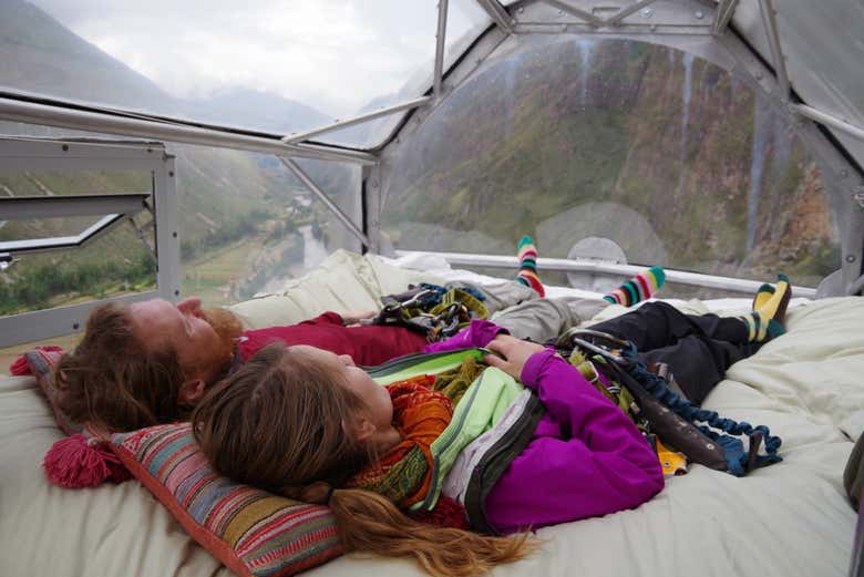 Descansando no Skylodge